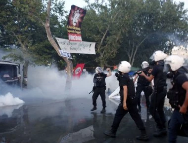 DW: Πέντε χρόνια από τις διαδηλώσεις στο πάρκο Γκεζί - Σύσσωμος ο τουρκικός λαός κατά των εμπορικών σχεδίων του Ερντογάν